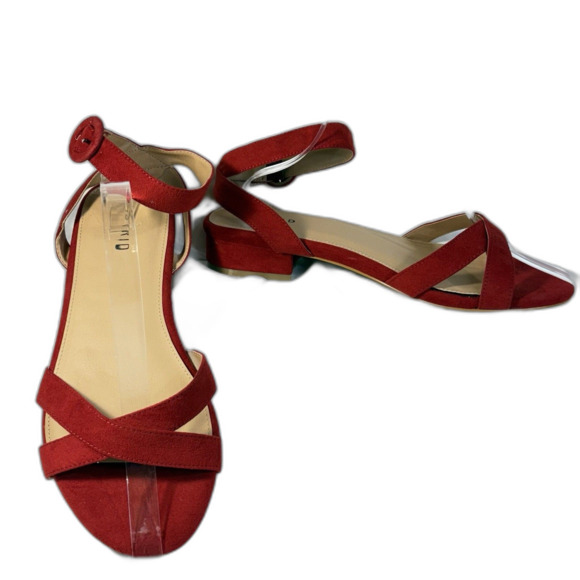 Torrid Womens Sz 10 WIDE Red Cross Toe Mini Block Heel Ankle Wrap Suede - Picture 4 of 9